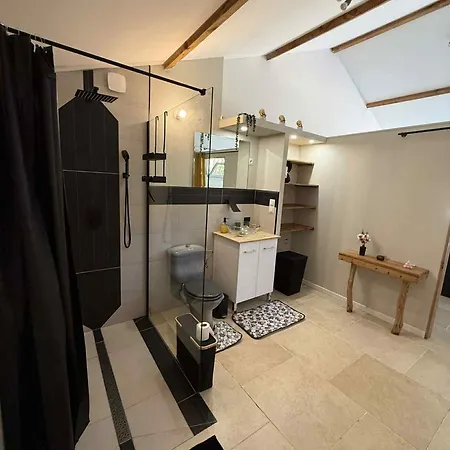 Bed & Breakfast D'hotes Chez Tania Et Benoit Borgo (Corsica)