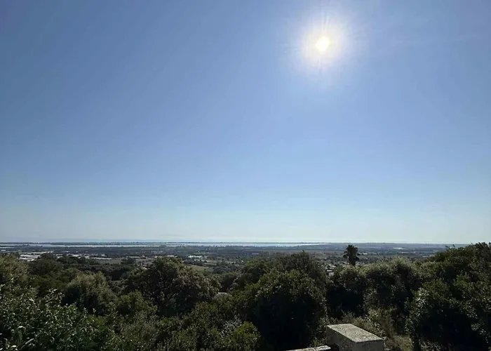 D'hotes Chez Tania Et Benoit Oda ve Kahvaltı