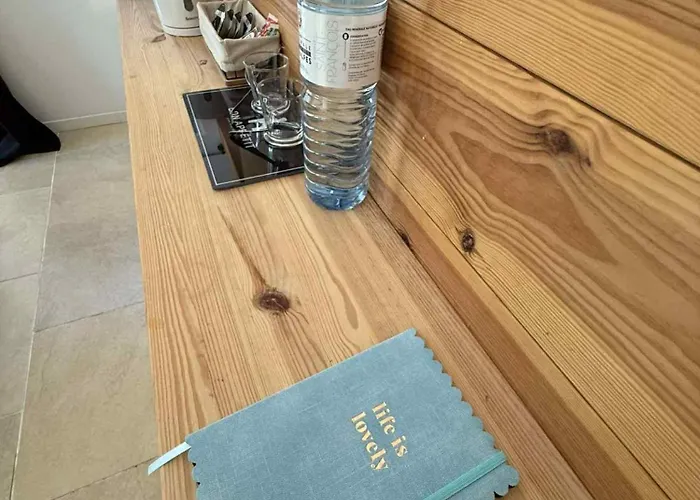 Oda ve Kahvaltı D'hotes Chez Tania Et Benoit 3*