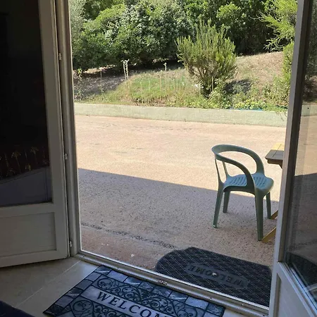 D'hôtes Chez Tania Et Benoit Borgo (Corsica)