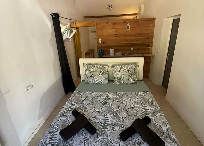 Oda ve Kahvaltı D'hotes Chez Tania Et Benoit Borgo (Corsica)